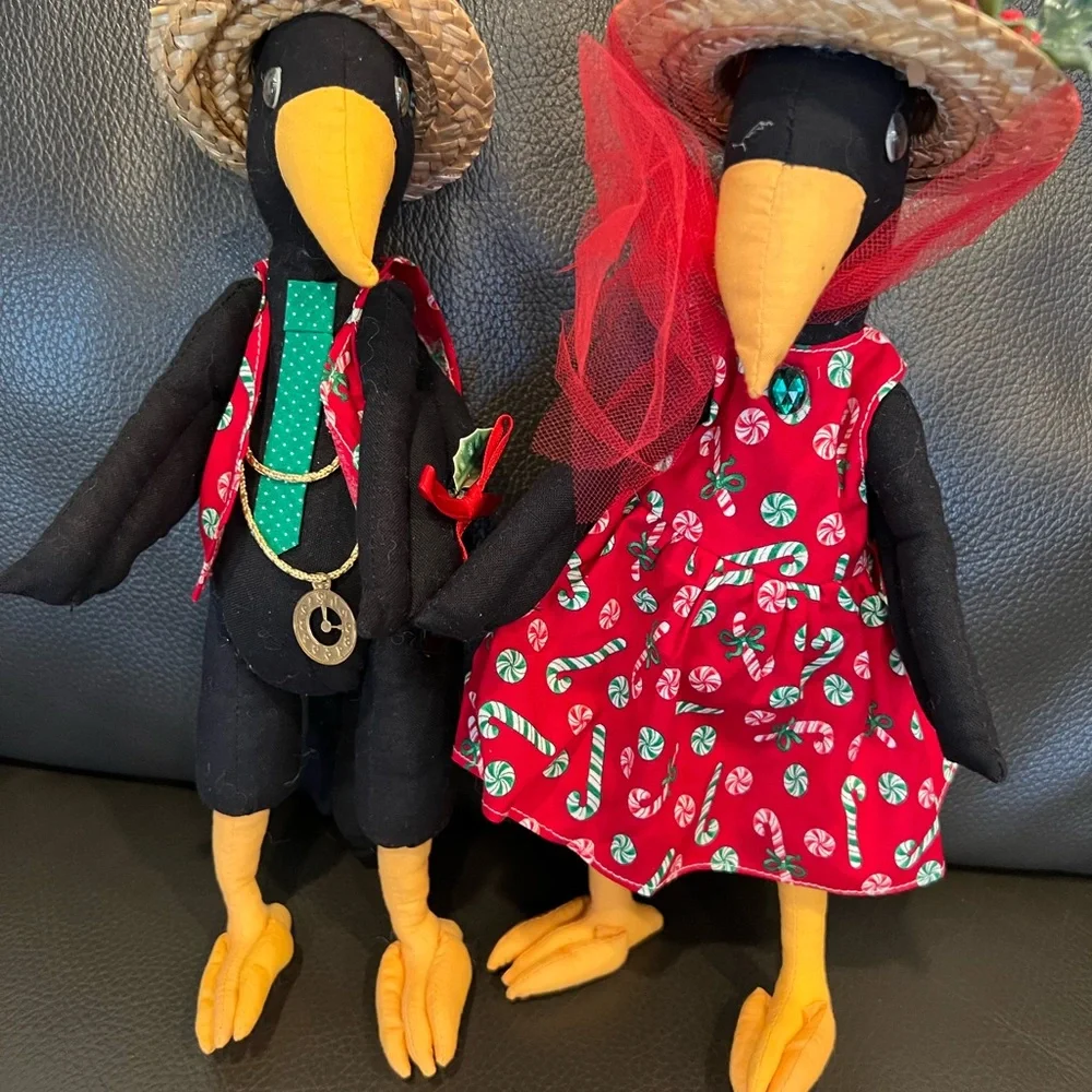 - Holiday crows birds
